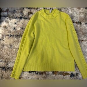 Athleta Vibrant Lime Crew Neck Sweater